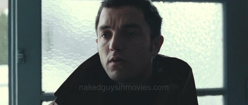 Guillaume Gouix's face